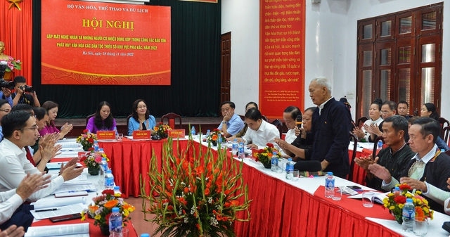Phát huy vai trò của nghệ nhân trong bảo tồn văn hóa dân tộc thiểu số - Ảnh 1. Phát huy vai trò của nghệ nhân trong bảo tồn văn hóa dân tộc thiểu số - Ảnh 1.