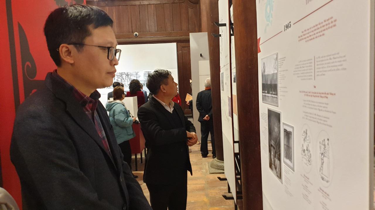 Kể lại hành trình gìn giữ di sản Văn Miếu- Quốc Tử Giám bằng hình ảnh - Ảnh 1. Kể lại hành trình gìn giữ di sản Văn Miếu- Quốc Tử Giám bằng hình ảnh - Ảnh 1.