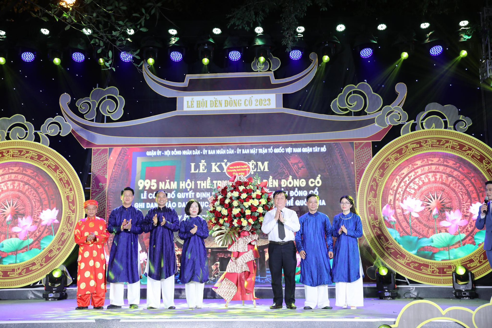 Hội thề Trung hiếu đền Đồng Cổ đón bằng Di sản văn hóa phi vật thể quốc gia - Ảnh 1.