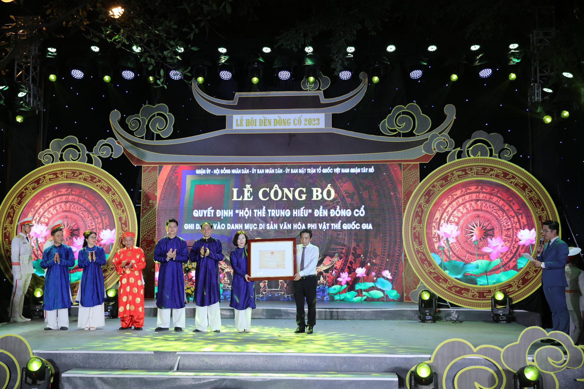 Hội thề Trung hiếu đền Đồng Cổ đón bằng Di sản văn hóa phi vật thể quốc gia - Ảnh 2.