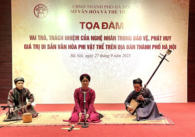 Nghệ nhân có vai trò tích cực trong phát huy di sản văn hóa phi vật thể - Ảnh 1. Nghệ nhân có vai trò tích cực trong phát huy di sản văn hóa phi vật thể - Ảnh 1.
