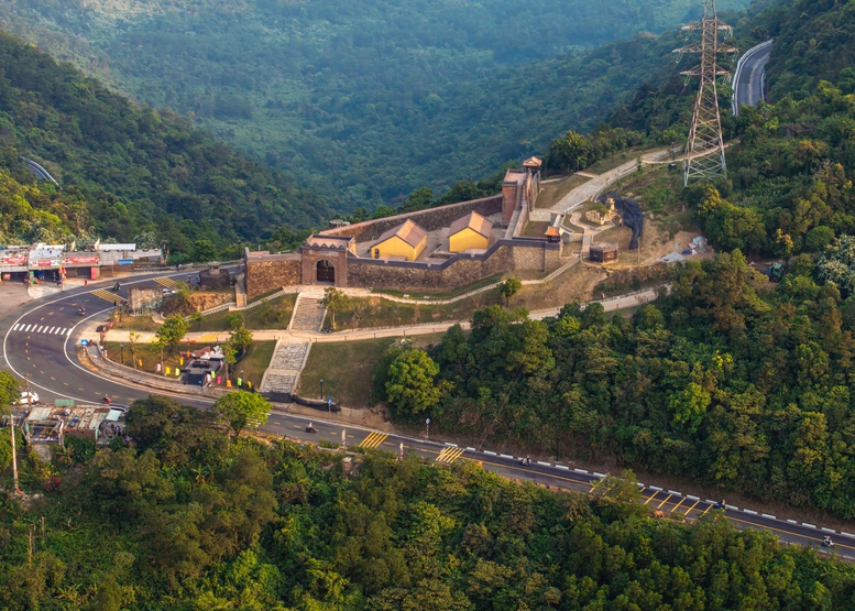 Toàn cảnh Di tích quốc gia Hải Vân Quan sau trùng tu- Ảnh 4. Toàn cảnh Di tích quốc gia Hải Vân Quan sau trùng tu- Ảnh 4.