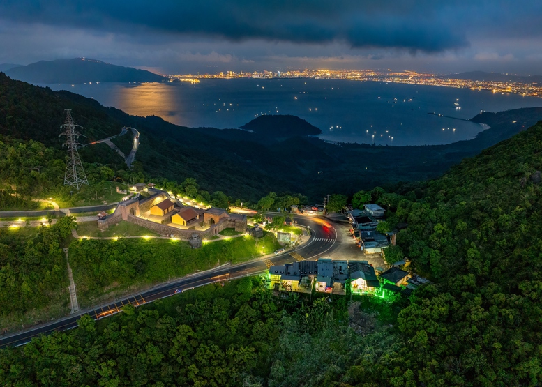 Toàn cảnh Di tích quốc gia Hải Vân Quan sau trùng tu- Ảnh 9. Toàn cảnh Di tích quốc gia Hải Vân Quan sau trùng tu- Ảnh 9.